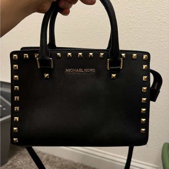 Michael Kors Selma stud leather purse - Picture 1 of 7